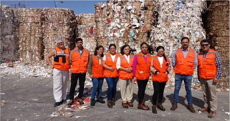 Operarios de Av&iacute;cola Andina refuerzan su formaci&oacute;n tras visita a planta de CMPC Chimolsa