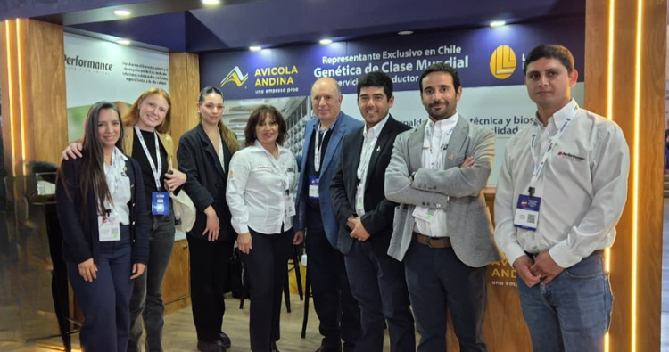 Grupo Proa estuvo presente en el primer Encuentro Chileno del Huevo